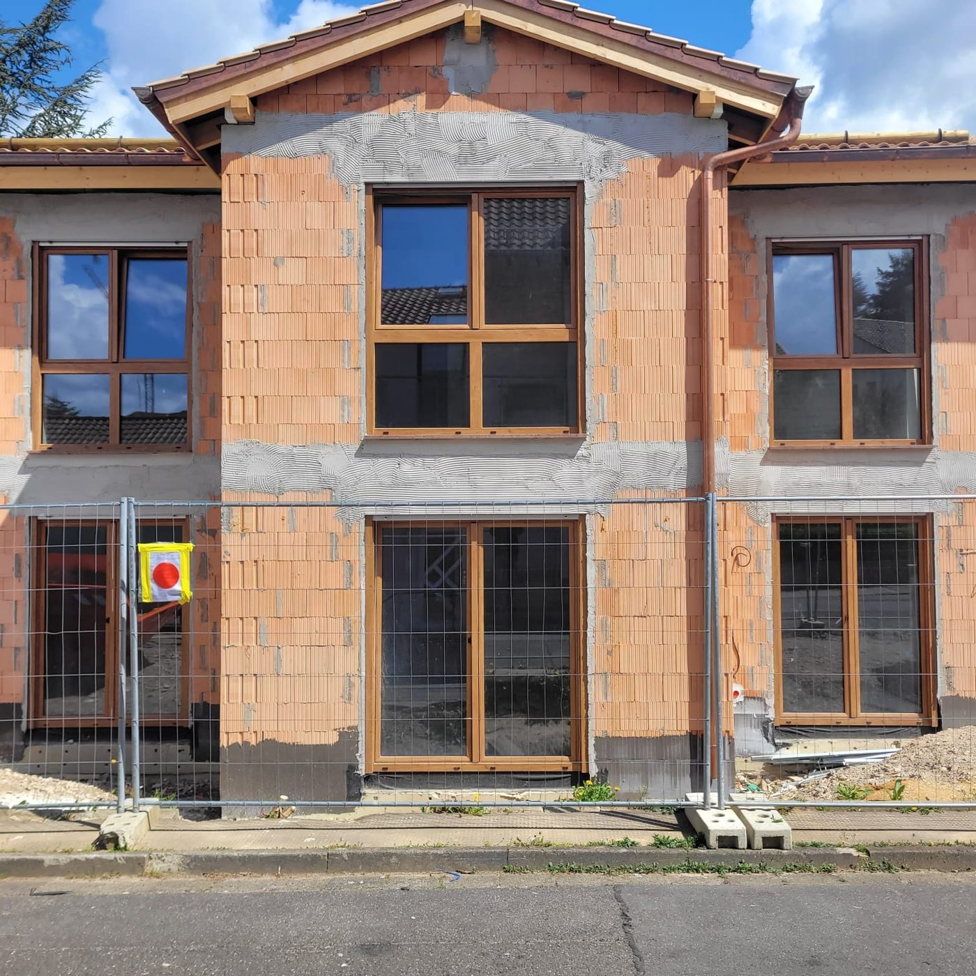 Fensterband im Rohbau – WB Bauelemente Referenz